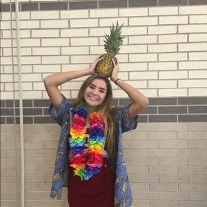 Meet your Posher, Laura